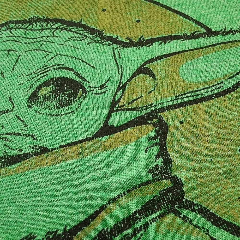 Star Wars Yoda Graphic T Shirt Green “I’m All Ears” Short Sleeve XL - Picture 5 of 7